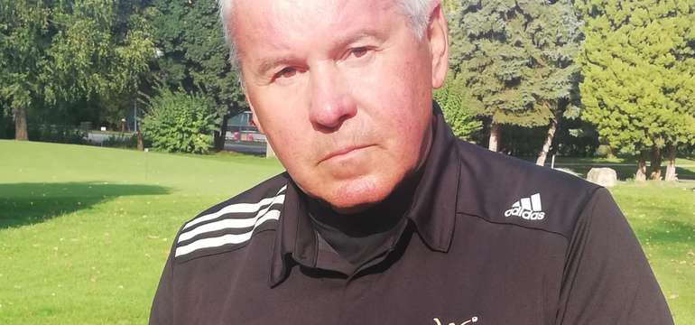 Každý kurz vedie Majster Slovenska Mgr. Karol Balna, PGA Golf Professional a Diplomovaný tréner osob