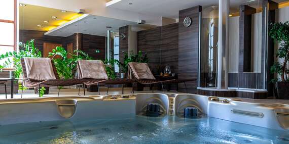 Privátny vstup do relax centra s občerstvením alebo romantickou večerou v Boutique Hoteli Dubná Skala****/Žilina