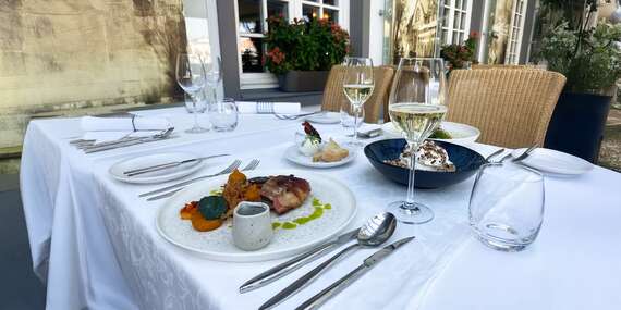 Romantická večera pre dvoch v Au Café – dokonalá atmosféra pri Dunaji / Bratislava – nábrežie Dunaja