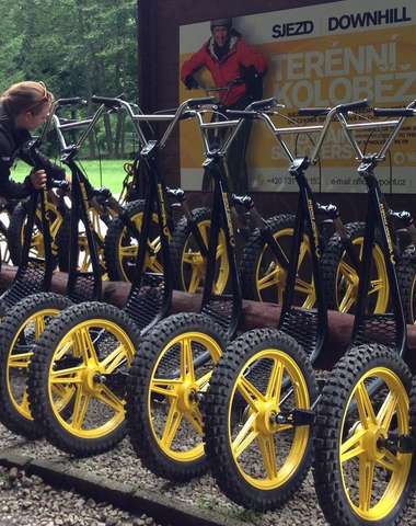 Milovníci adrenalinu ocení 10% slevu na aktivity Yellow Point
