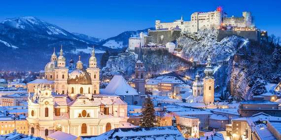 Adventné trhy v Salzburgu, na zámku Hellbrunn a pri jazere Wolfgangsee s cestovnou kanceláriou Travelholic/Rakúsko - Salzburg