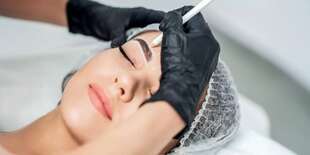 Dokonalé obočie vďaka Microblading phibrows