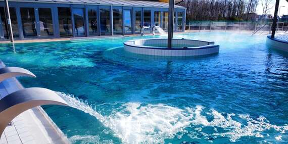 Termálne kúpalisko Nesvady - Naszvad neďaleko Nových Zámkov / Nesvady