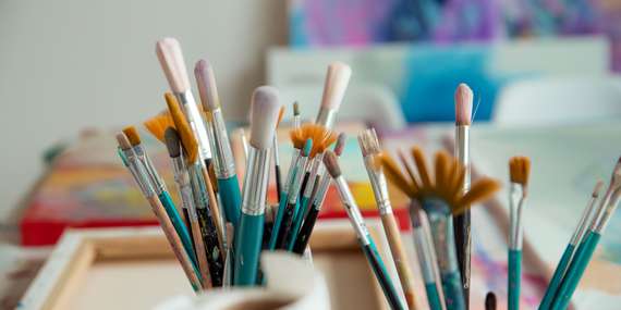 Kreatívny kurz maľovania Abstraktná intuitívna maľba pre začiatočníkov aj pokročilých / Bratislava - Staré mesto