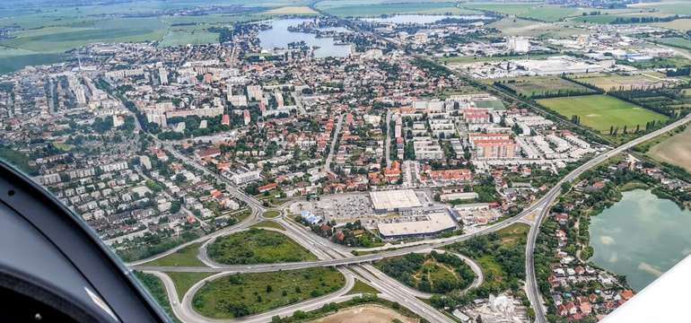 Vyhliadkový let ponad Bratislavu
