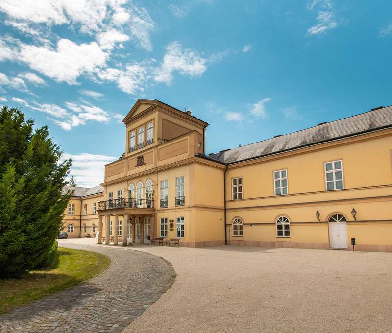 Poľovnícky kaštieľ Palárikovo