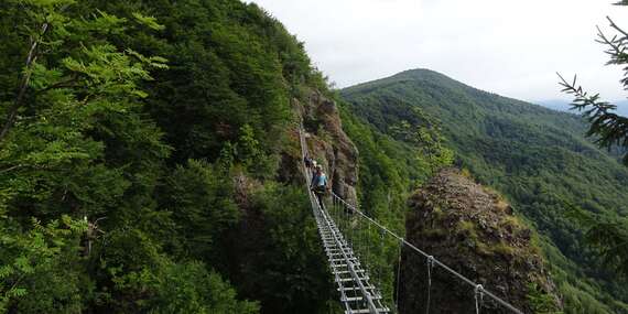 Via ferrata na Skalke v Kremnických vrchoch s najdlhším lanovým mostom/Slovensko
