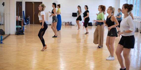 NARODENINY: Objavte svoju ženskosť v rytme salsy - Salsa Ladystyling v Adele Dance Studio/Bratislava