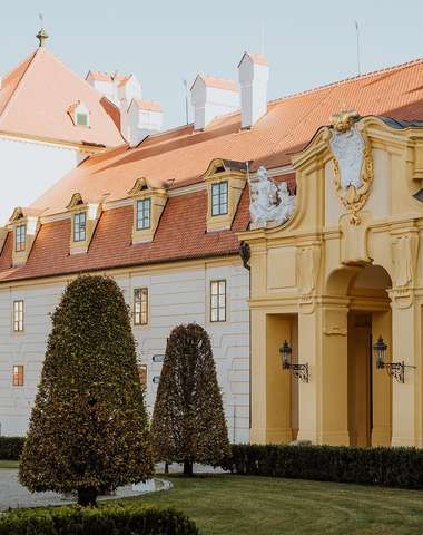 Anton Florian, zámocký hotel Valtice
