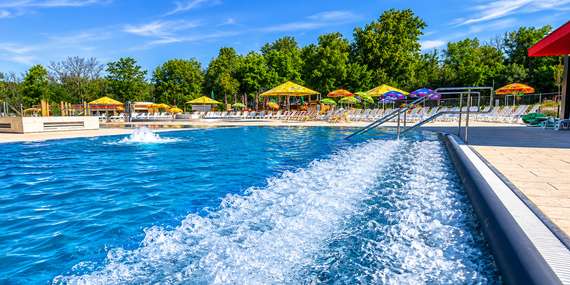 Aquasolis Spa Hotel**** priamo v areáli ThermalParku Nitrava s polpenziou a neobmedzeným vstupom do bazénov/Ponitrie - Poľný Kesov