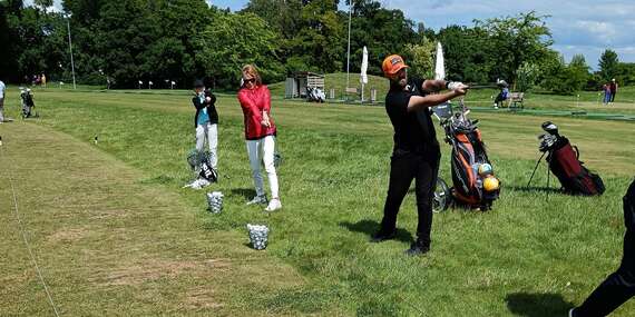 Začnite s golfom – kurz „Štart karta“ s profesionálom v Golfovom areáli Báč/Báč - Golf Club Apex, len 23 km od Bratislavy