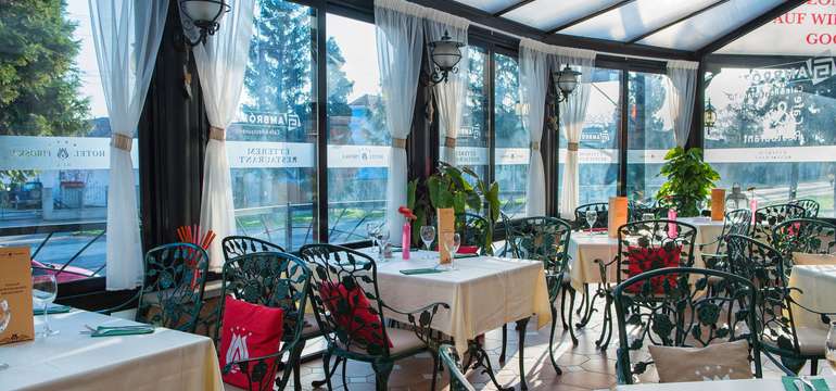 Restaurace Mandola