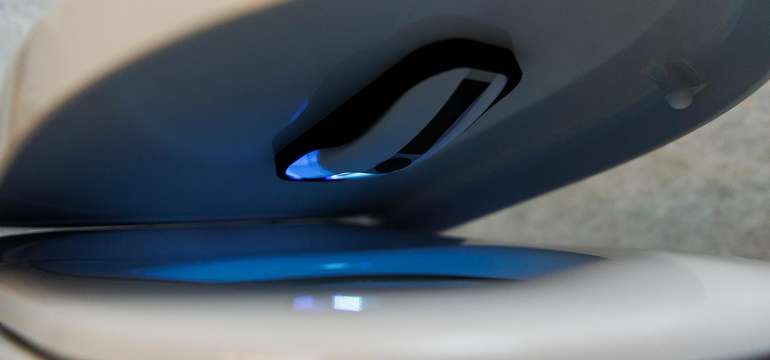 Automatizovaný UV-C sterilizátor na toaletu Puretta