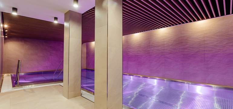 Vstup do hotelového wellness centra v Boutique Hotel SIGLISBERG ****