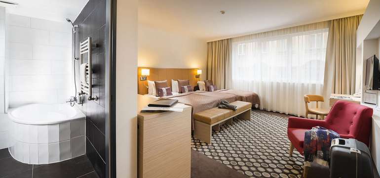 Hotel Bo33**** v centre Budapešti s wellness a sektom