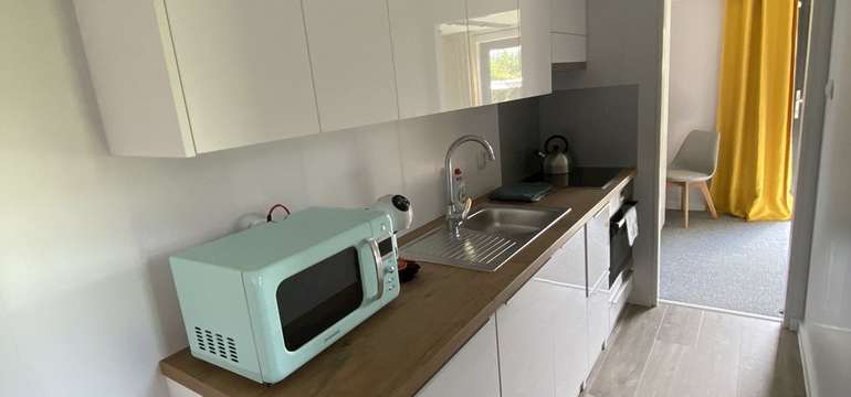  K dispozícii plne vybavená kuchyňa 