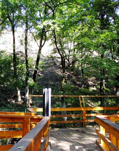 V areáli nechýba občerstvenie, detské ihrisko, parkovanie a špeciálne služby