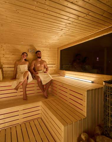 Panoramatická sauna s výhľadom na Trenčiansky hrad