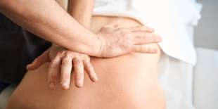 Bankovanie, klasická alebo myofasciálna masáž podľa TČM