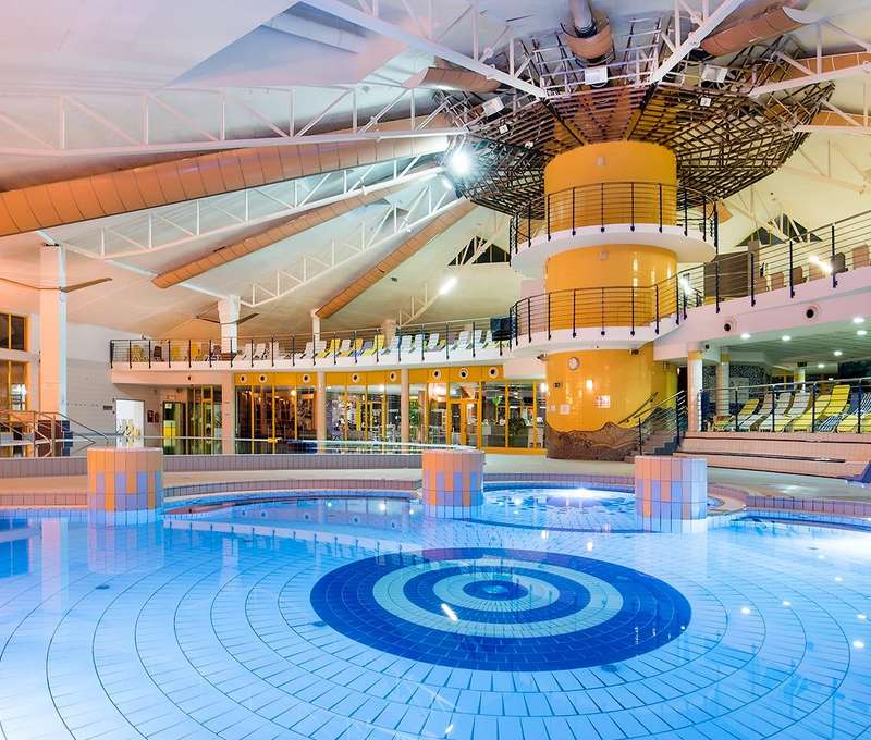 Termálne kúpele Sárvar ležia len 5 min. chôdze od hotela Aqua Sárvár