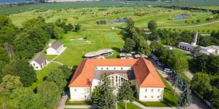 Úchvatný areál Golfového Clubu Welten v Báči - iba 20 minút od Bratislavy