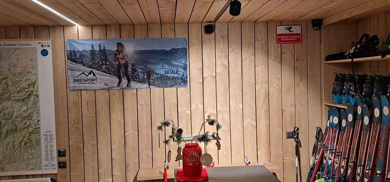 Požičovňa skialpových lyží a predaj doplnkov pre skialp