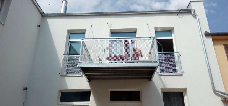 Balkón v apartmáne Solaris v Štúrove