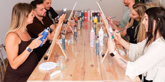 Zážitkový workshop maľovania v Ateliéri LENSY v centre Košíc s neobmedzeným Proseccom/Košice