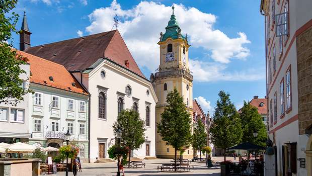 Bratislava - pobyty pre seniorov