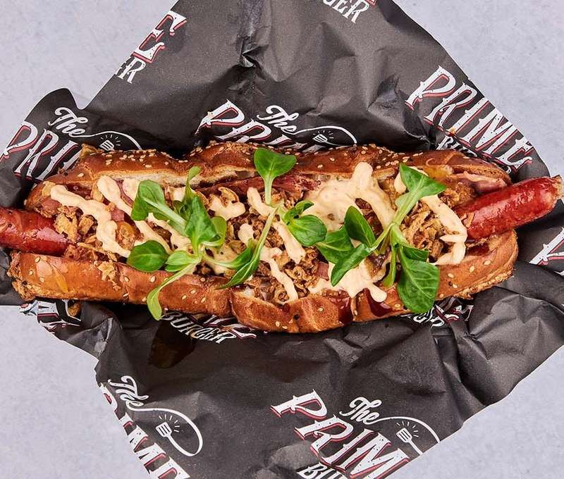 Pepe premium hot dog