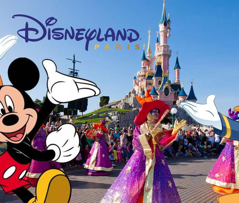 Kromě návštěvy slavných Pařížských památek vás čeká i den v pohádkovém Disneylandu