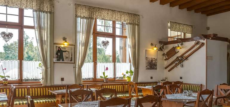 Restaurace