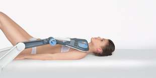 Prístrojová terapia na liečbu pohybových a nervových ochorení