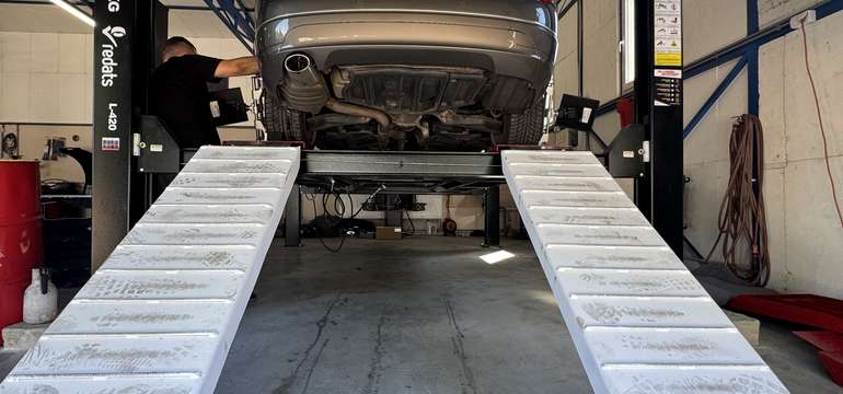 Presná 3D geometria všetkých kolies v Platforma Autoservice