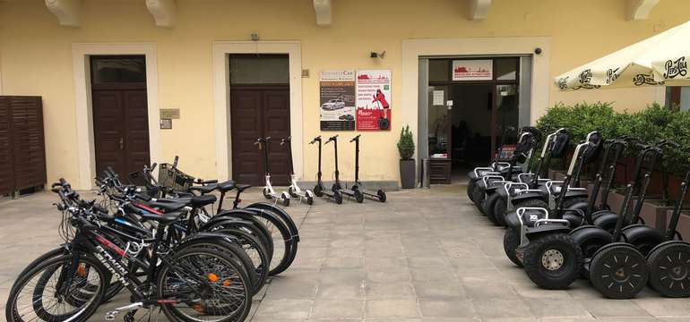 Prehliadka na Segway alebo prenájom elektrickej kolobežky aj s nabíjačkou