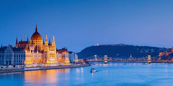 Plavba loďou v Budapešti so Silverline Cruises - dokonca aj počas noci/Maďarsko - Budapest
