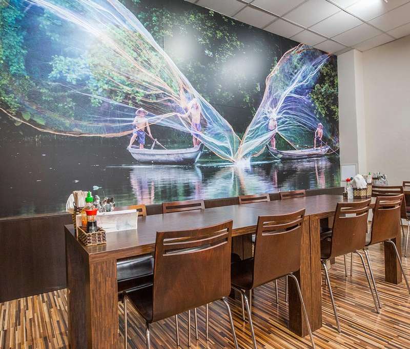 Interiér reštaurácie Việt Phố
