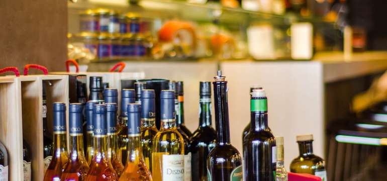 Wine Bar & Tapas by Provino