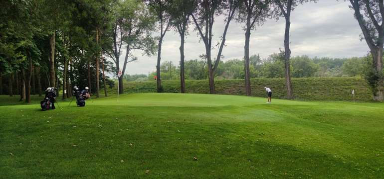 Golfový kurz na získanie zelenej karty v Golf & Footgolf & Beach Piešťany