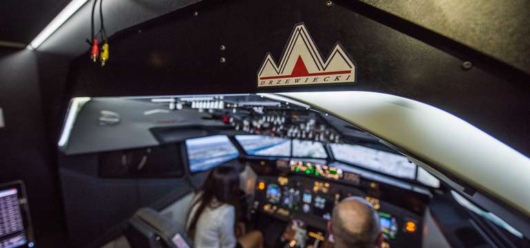 Let na simulátore Boeingu 737