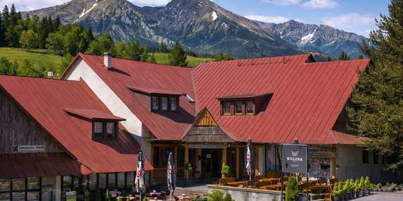 SOVA Hotel & Restaurant pod majestátnymi Belianskymi Tatrami s reštauráciou tradičnej kuchyne/Ždiar