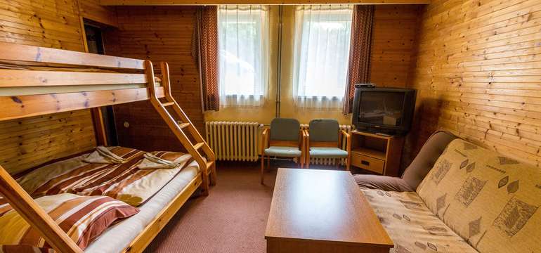 Pokoje hotelu jsou dimenzované především pro rodiny s dětmi