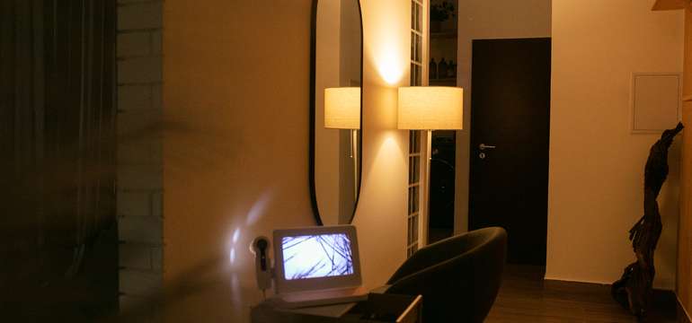 HEAD SPA THERAPY - Karloveské rameno 6