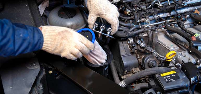 Výmena oleja a filtrov v autoservise LongLife