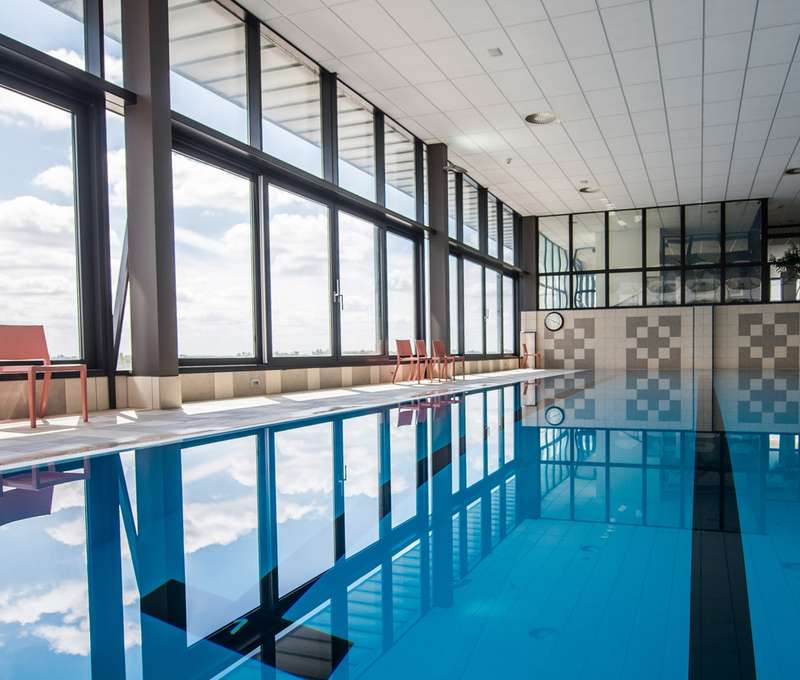 Hotel Dolphin****