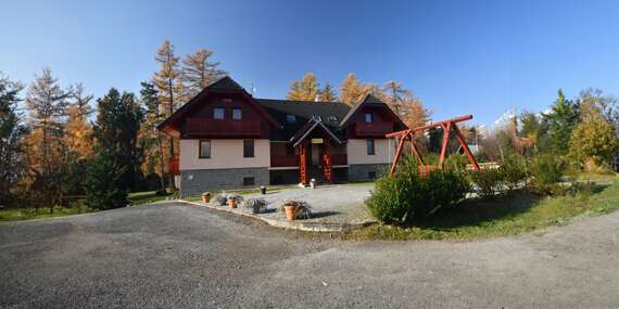 Útulná Villa Domino s raňajkami - len 6 min. autom od lanovky v Tatranskej Lomnici / Vysoké Tatry - Stará Lesná