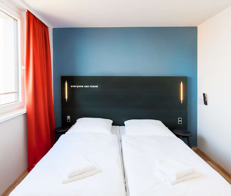 a&o Praha Rhea