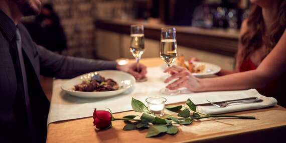 Valentínsky pobyt a romantické menu v hoteli Poľana*** len 100 m od Zvolenského zámku/Zvolen