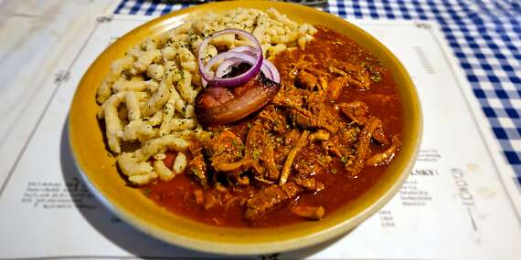 Domáce špeciality a dezerty vo Vinárni a Reštaurácií pri Kaplnke vo Vajnoroch/Bratislava - Vajnory