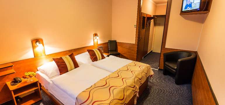 HOTEL ŠACHTICKA, ubytovanie v 2-lôžkovej izbe